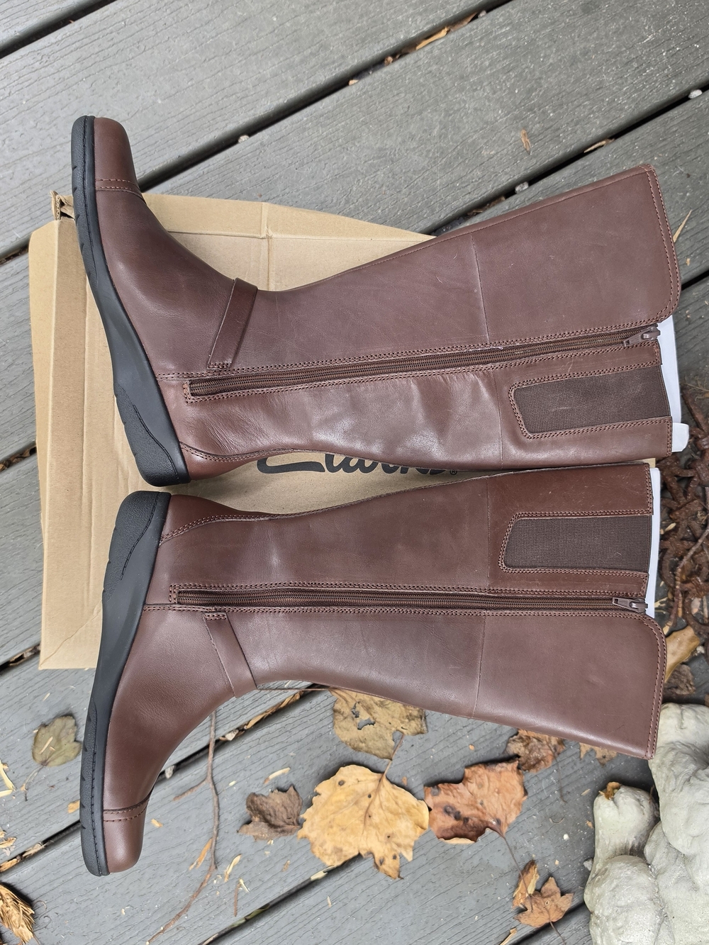 NIB Women's Brown Tall Riding Boots - Picture 3 of 7